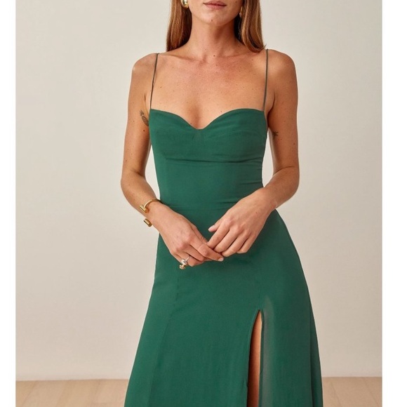 Reformation Juliette Dress in Emerald Green - Picture 4 of 9